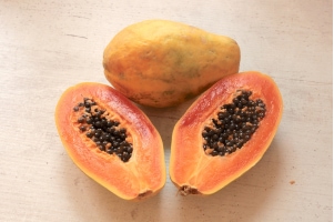 Healthy Breakfast Foods for Better Digestion-Papaya