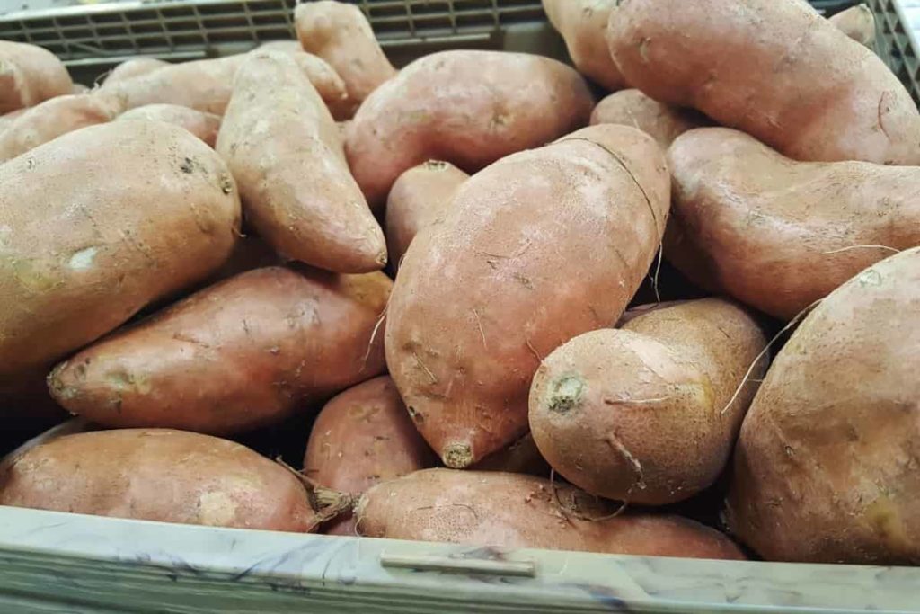 Sweet potatoes-Energy Boosting Foods and Drinks to Keep You Active